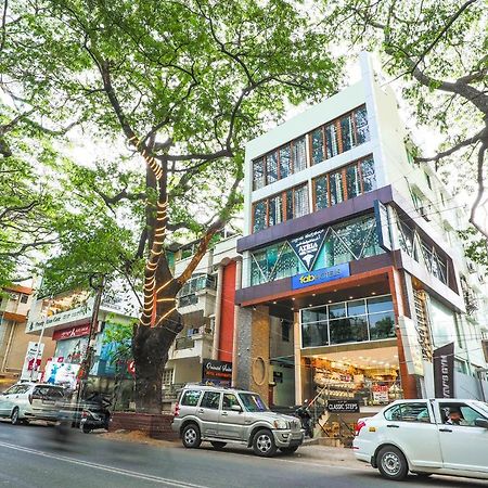 Fabhotel Frazer Suites - Nr Bangalore Cantt Railway Station Экстерьер фото